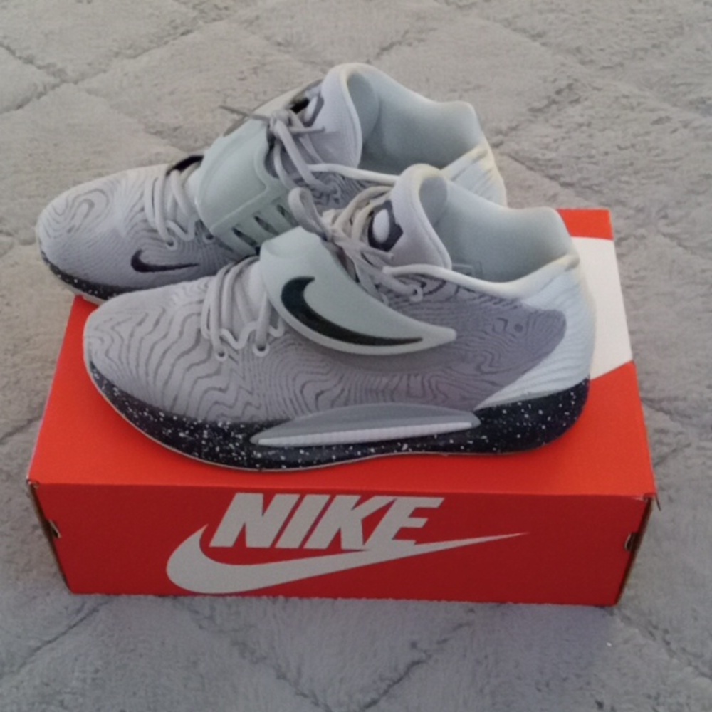 Nike KD 14 Size 9 Wolf Grey